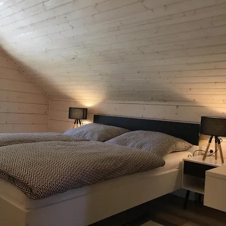 Rotbuche Domek alpejski