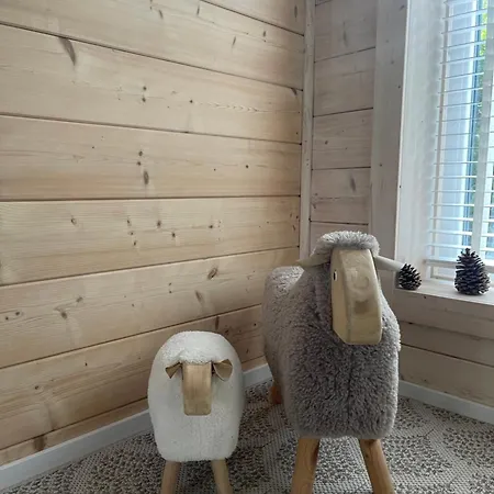 Alpesi faház Rotbuche *
