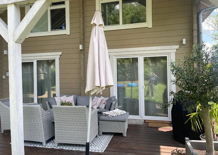 Rotbuche Chalé Potsdam